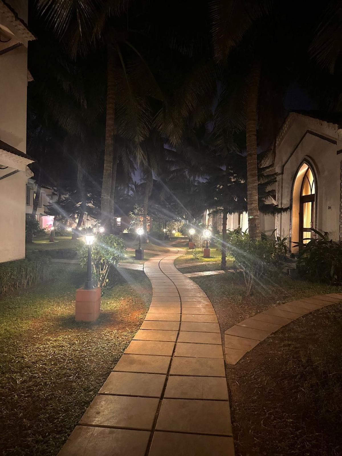 Riviera Hermitage Arpora Exterior foto