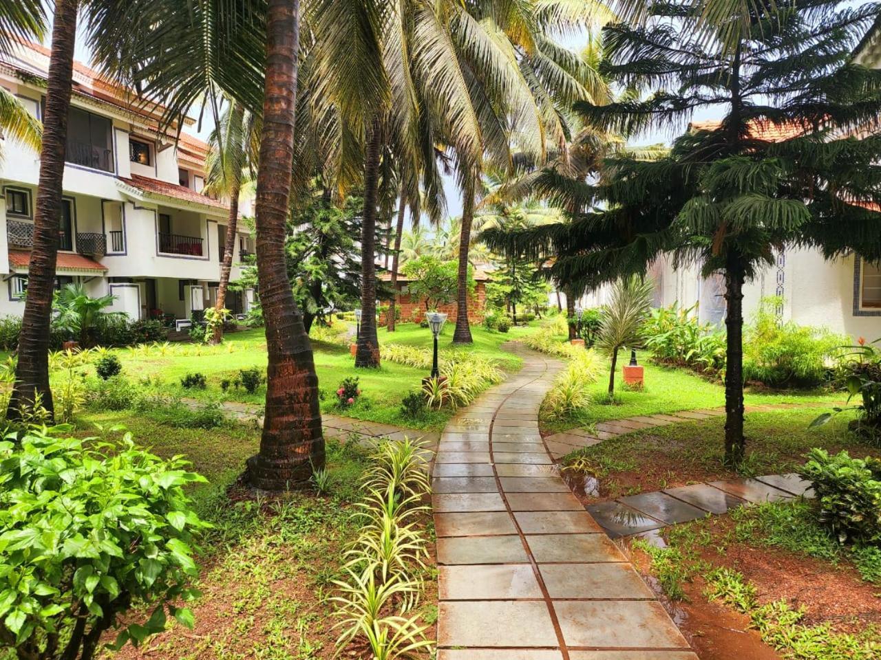 Riviera Hermitage Arpora Exterior foto