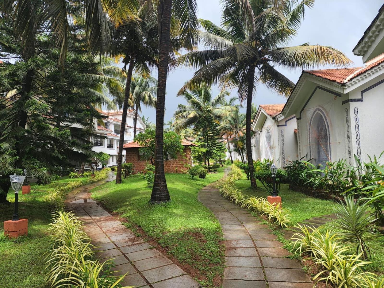 Riviera Hermitage Arpora Exterior foto